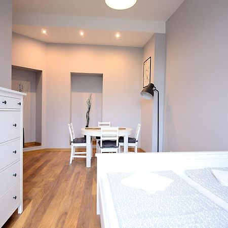 סופוט Victus Apartamenty, Apartamenty Alicante מראה חיצוני תמונה
